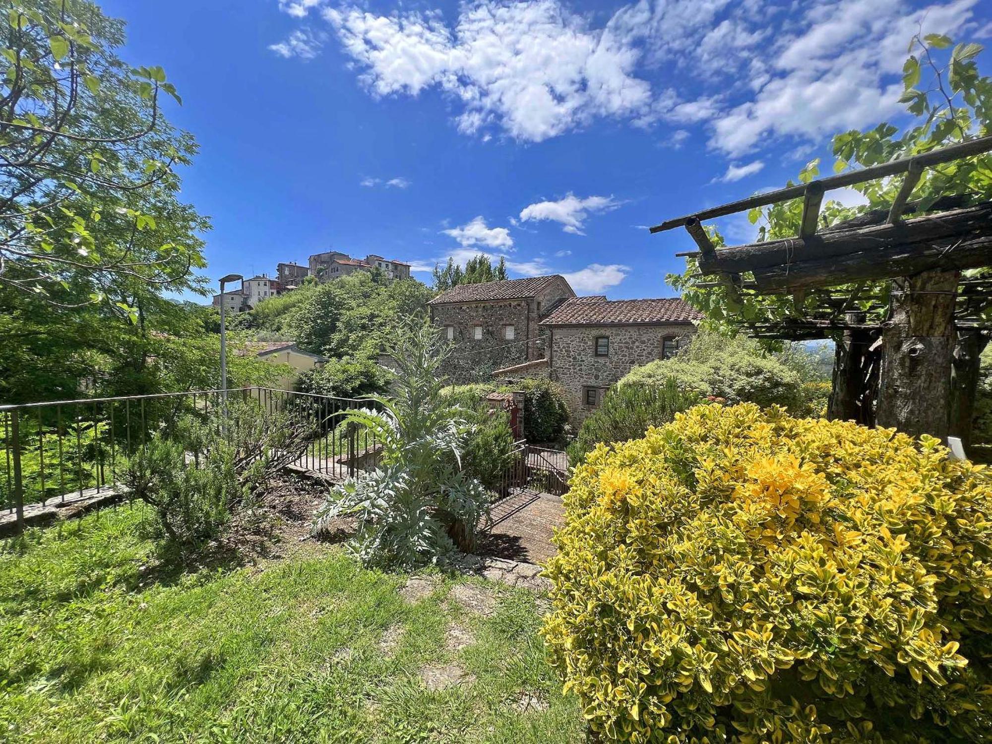 Podere Beatrice 20 Pax By Villasretreats Bardine di San Terenzo Exterior photo