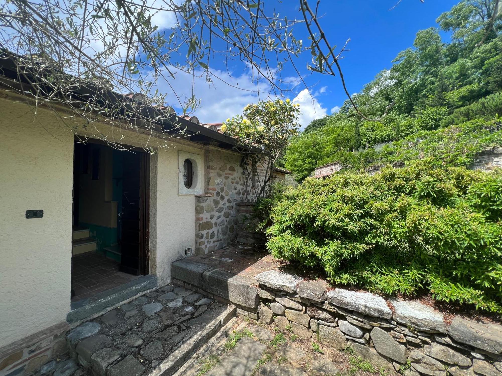 Podere Beatrice 20 Pax By Villasretreats Bardine di San Terenzo Exterior photo