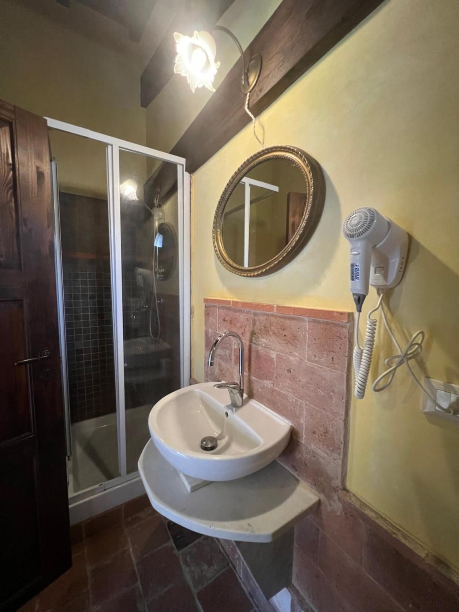 Podere Beatrice 20 Pax By Villasretreats Bardine di San Terenzo Exterior photo